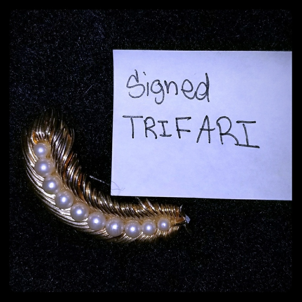 Signed vintage broach