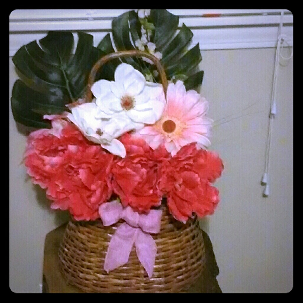 LG Floral arrangements