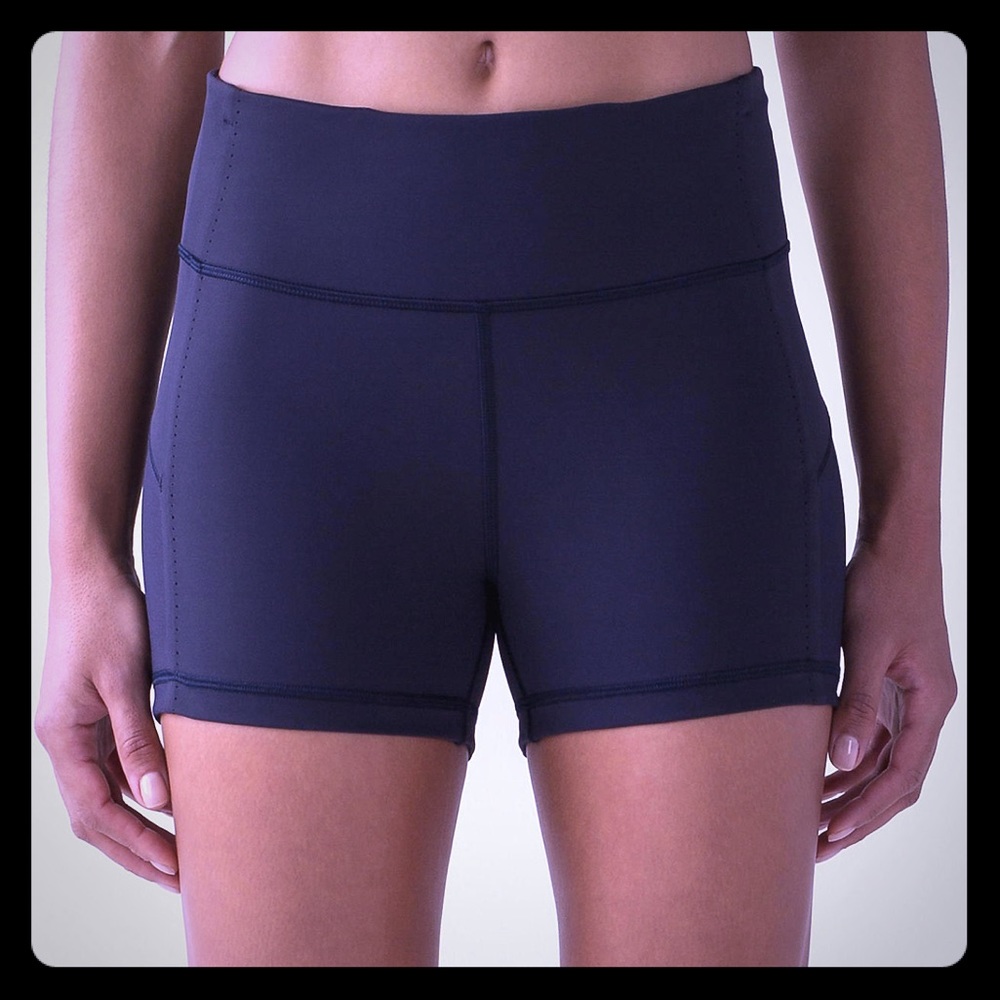 *SOLD* Lululemon shorts