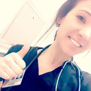 Meet your Posher, Brooke