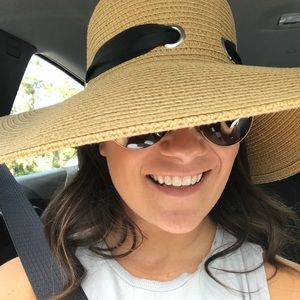 Meet your Posher, Andrea