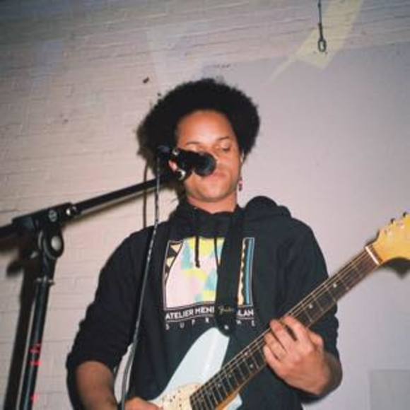 Meet your Posher, Taifa - Picture 1 of 1