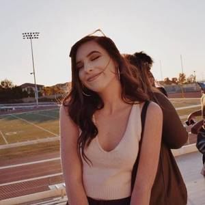 Meet your Posher, Merisa