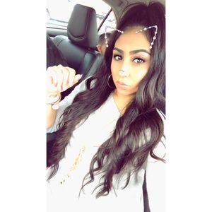 Meet your Posher, Roselyn