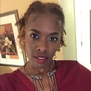 Meet your Posher, Shannon