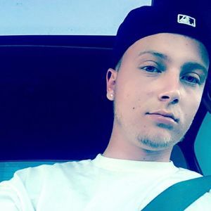 Meet your Posher, Brenton