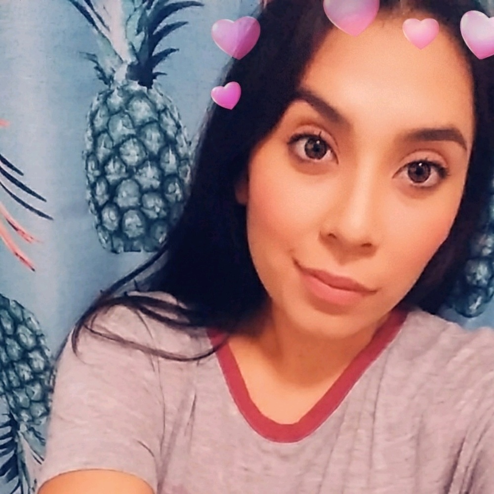 Meet your Posher, Rocio