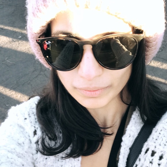 Meet your Posher, Ak - Picture 1 of 1