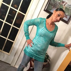 Meet your Posher, Ebony