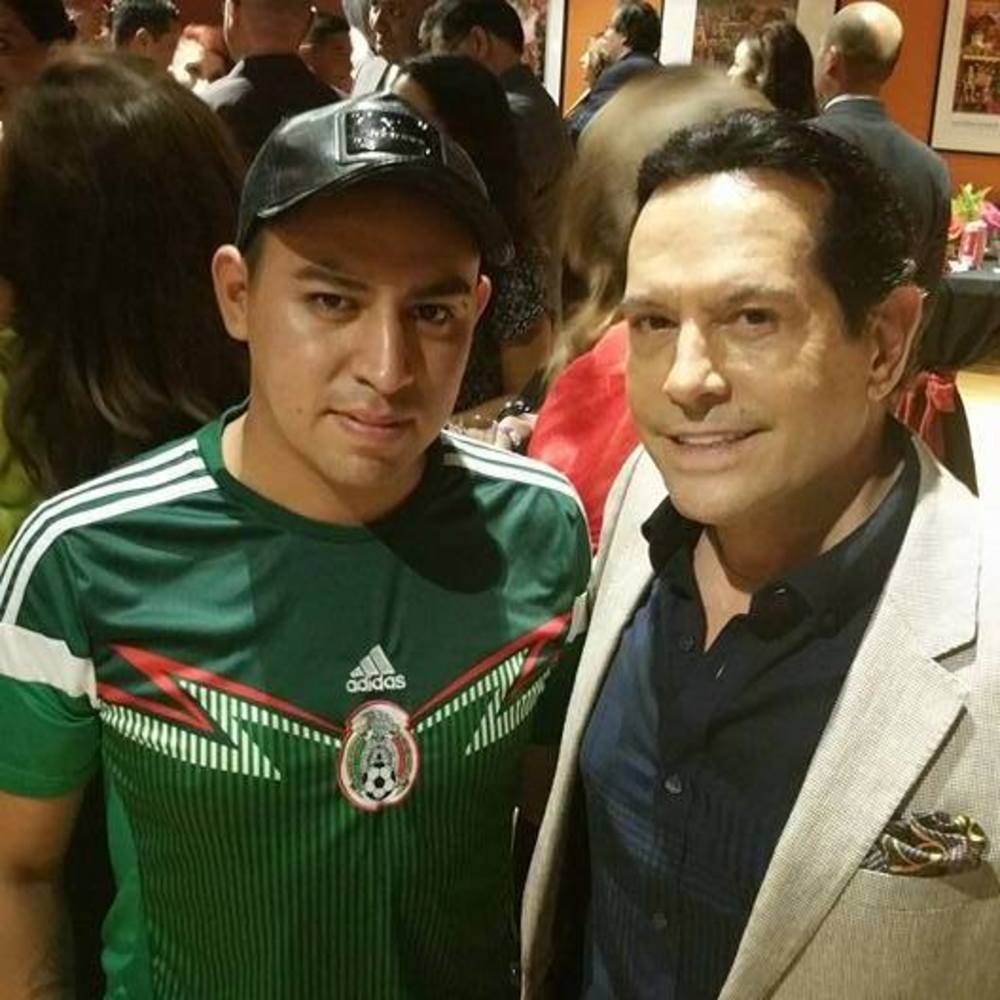 Meet your Posher, Danyel