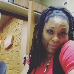 Meet your Posher, Renee