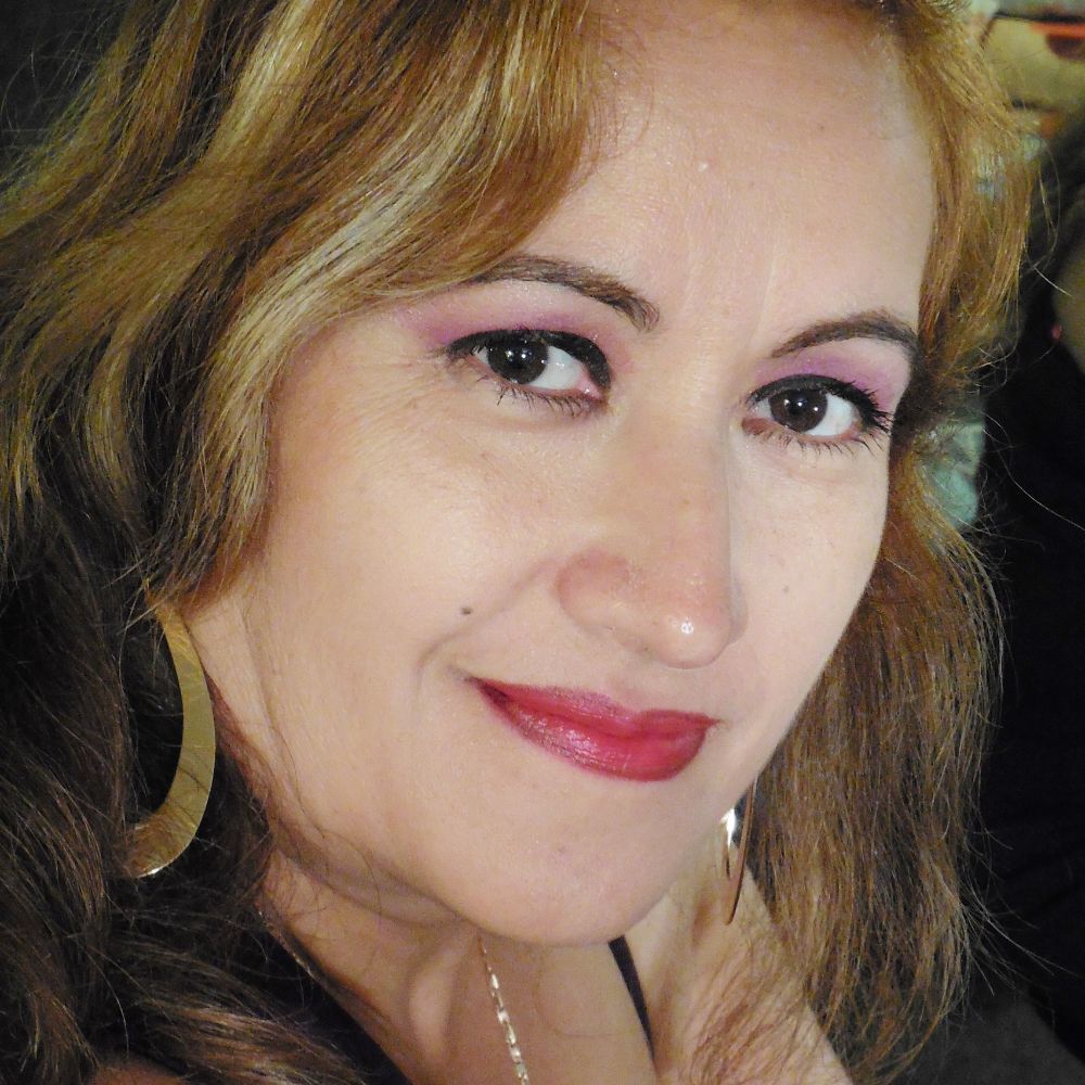 Meet your Posher, Maria