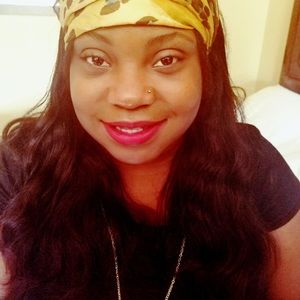 Meet your Posher, Lynette