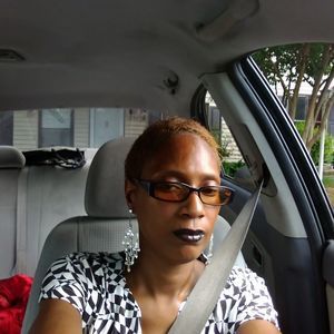 Meet your Posher, Telicia