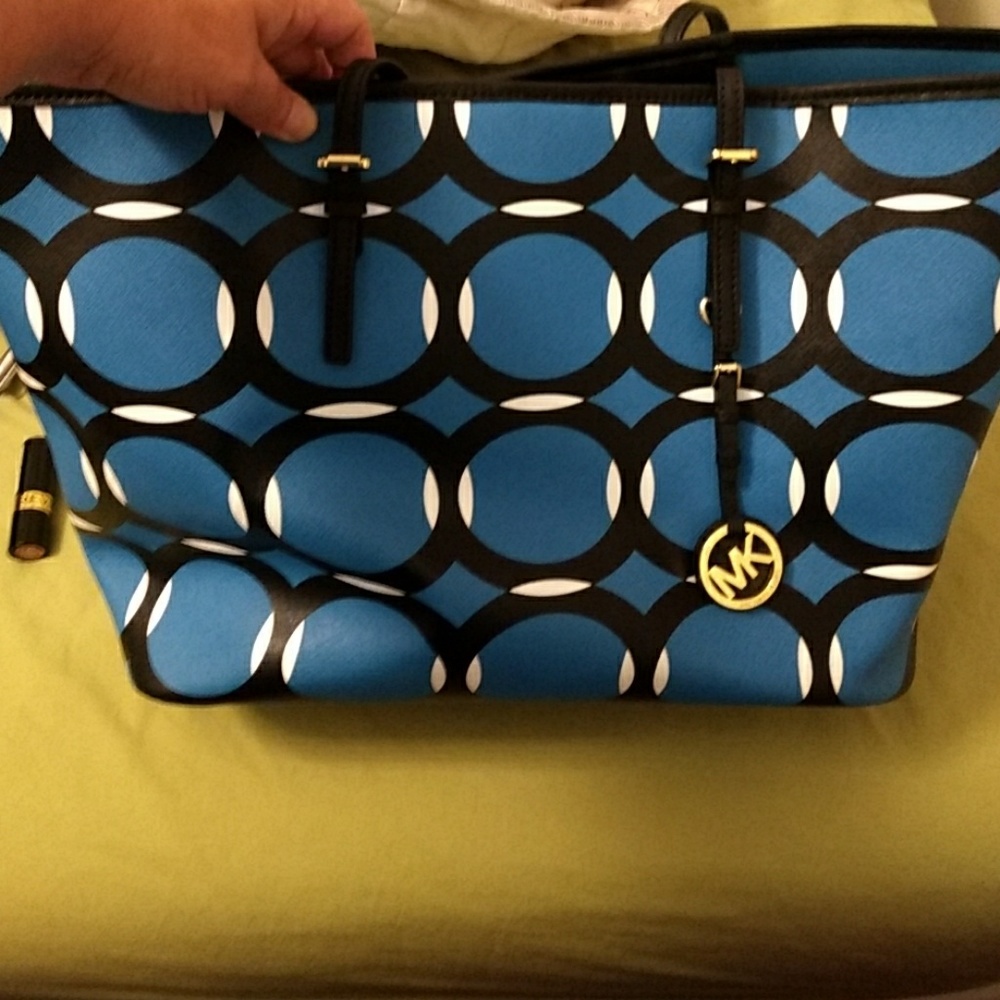 Michael Kors purse