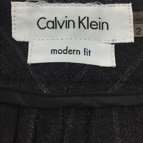 Calvin Klein Modern Fit Pants.   K36 - Picture 2 of 7