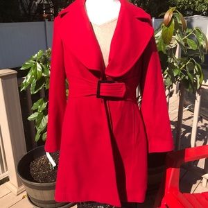 🔥Jessica Simpson size L Red Winter Jacket🔥