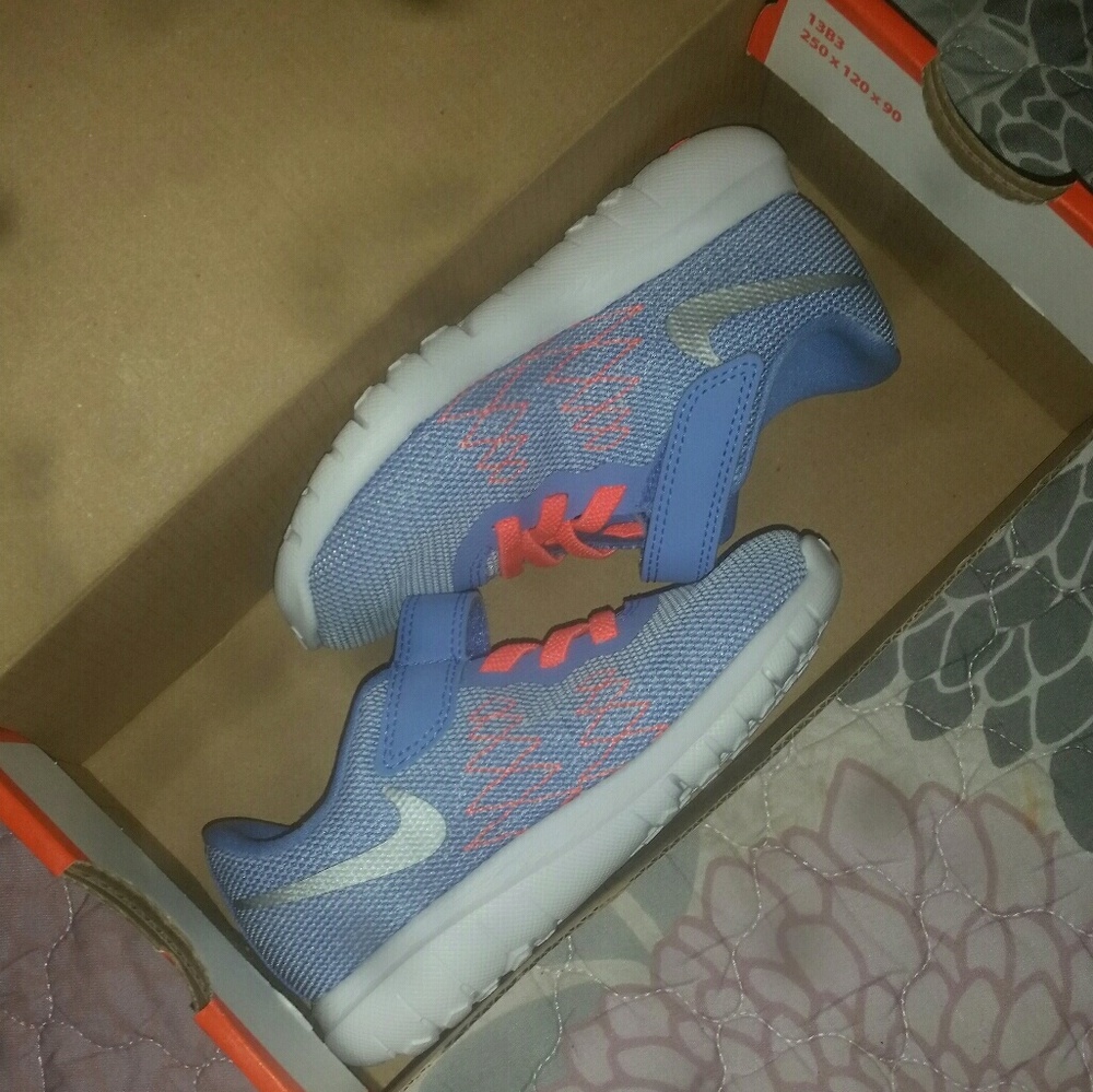 Toddler Girls Nike Flex Fury 2 Atlethic Shoe