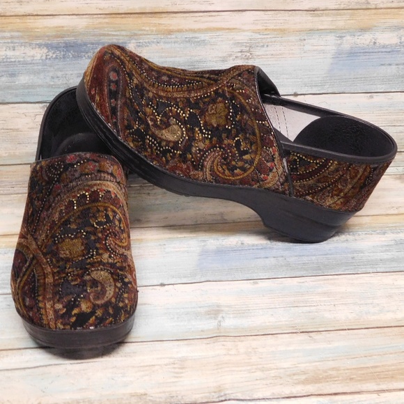 Dansko Shoes - Dansko Clogs Synthetical Taperstry Euro 41