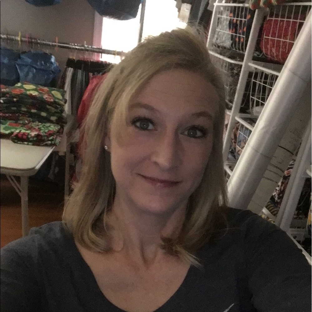 Meet your Posher, Laci