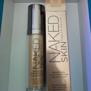 BNIB Urban Decay Weightless Foundation 1fl oz 1.5