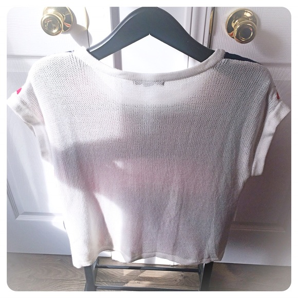 Gently Pre💙Loved Summer British Sweater - Picture 2 of 3