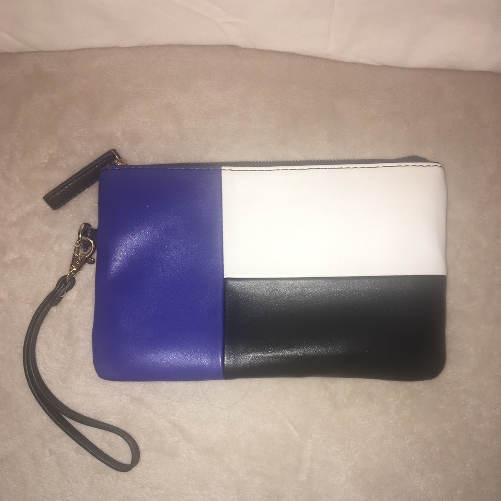 Express Wristlet