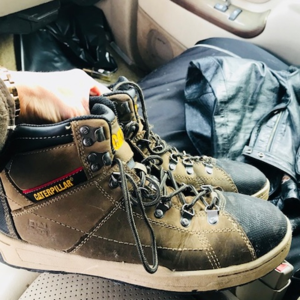Caterpillar steel toe shoes