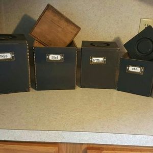 Primitive storage bins