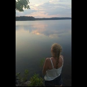 Meet your Posher, Nicole