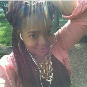 Meet your Posher, Tiana