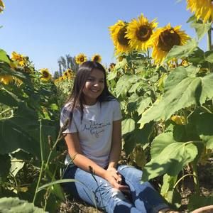 Meet your Posher, Brittany