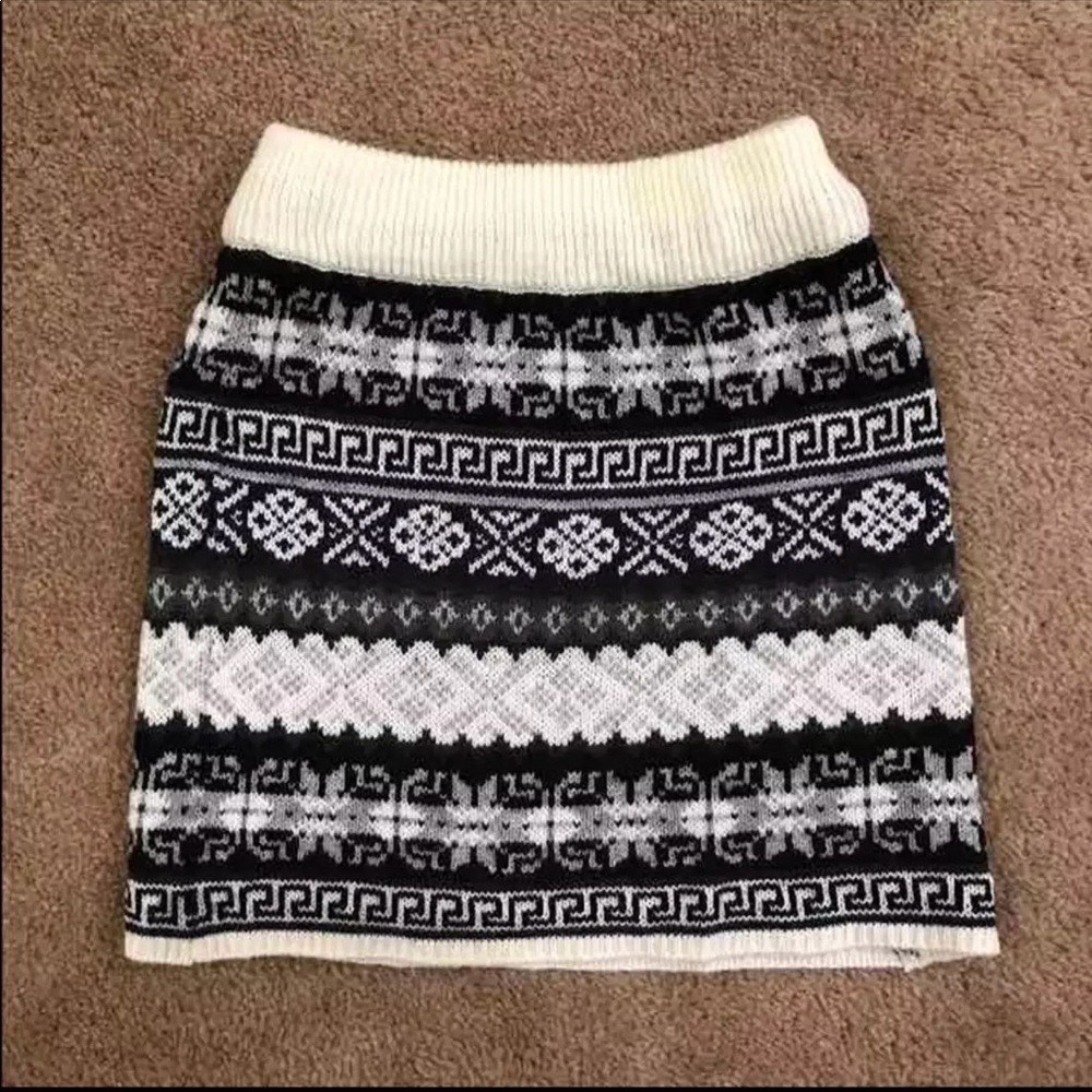 Sweater skirt