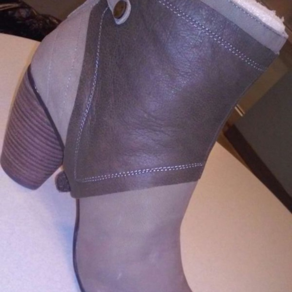 Ankle booties
