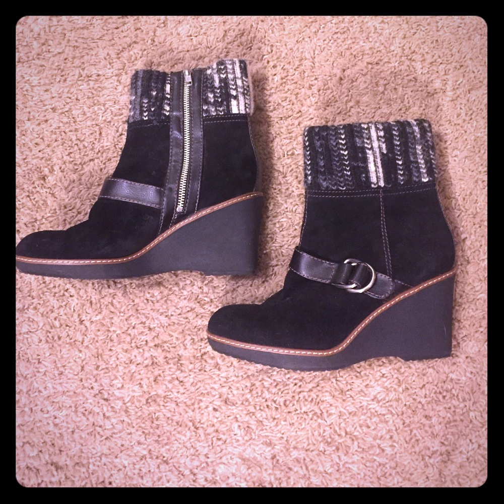Black wedge naturalizer sweater boots.