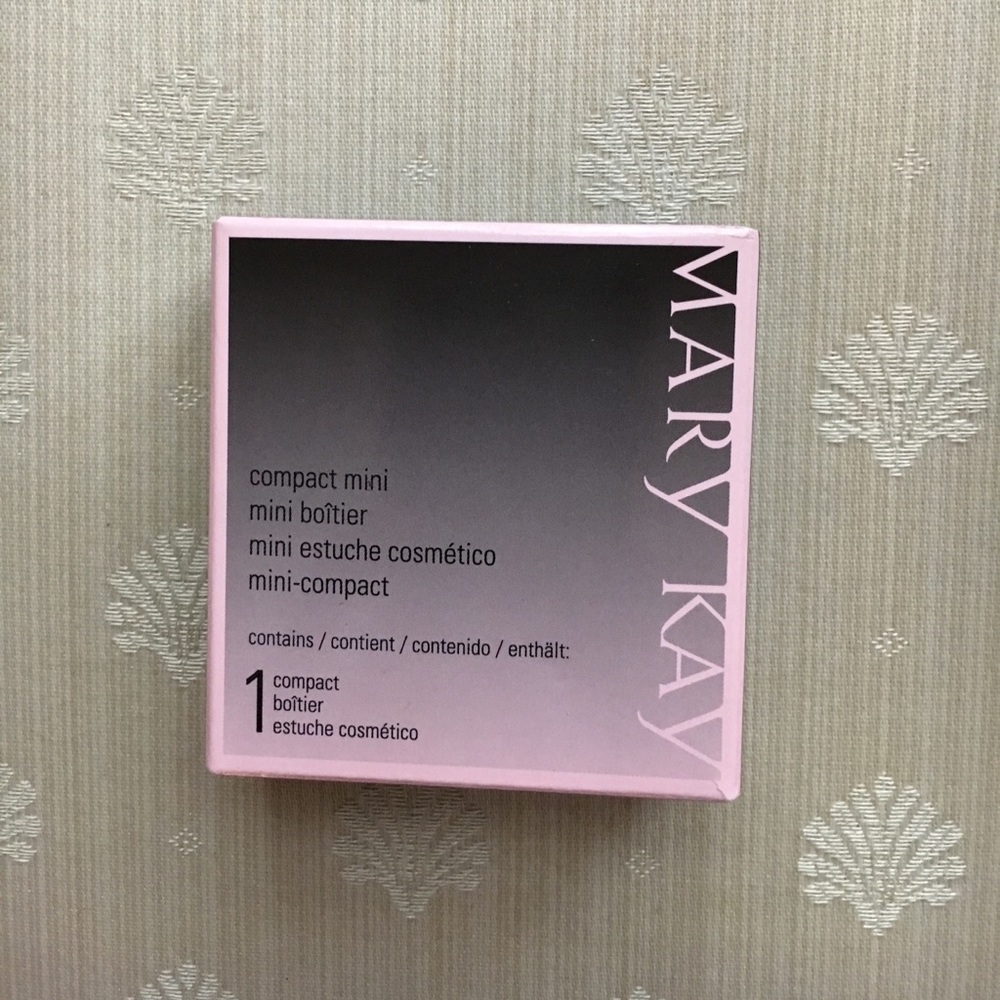 Mary Kay Compact Mini
