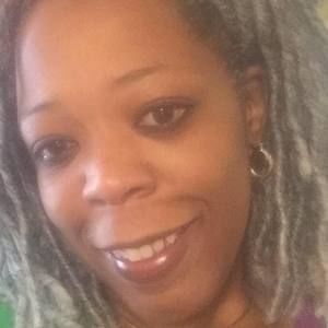 Meet your Posher, Yolanda