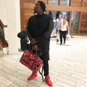 Meet your Posher, Angelo