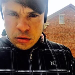 Meet your Posher, Carlos