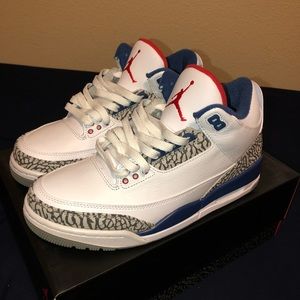 Jordan 3 True Blue’s