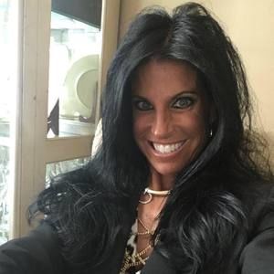 Meet your Posher, Paula