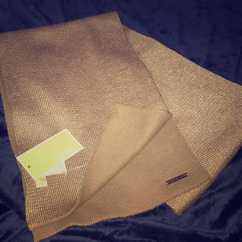 Michael Kors scarf