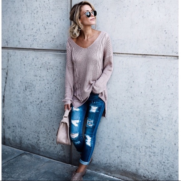 'Don't Get It Twisted' Sweater - Picture 3 of 6