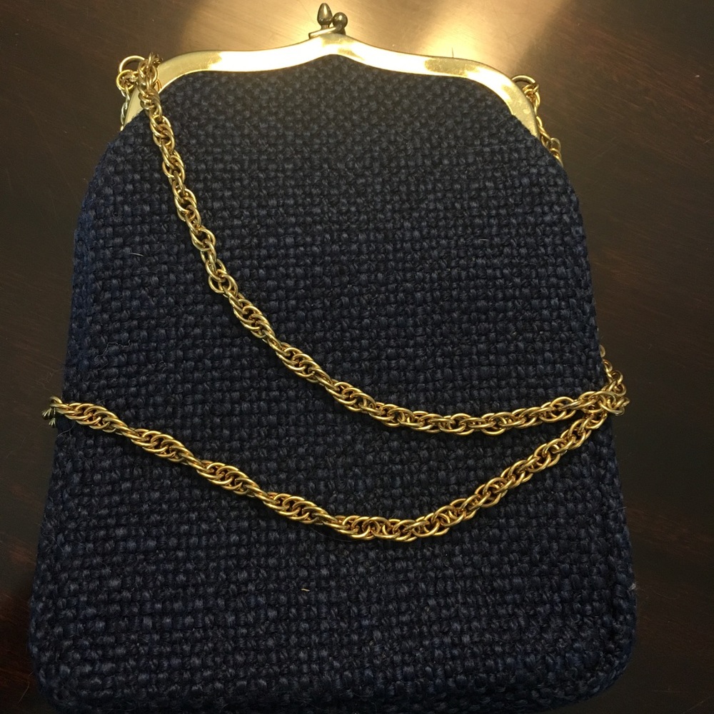 Vintage Navy blue kiss lock bag