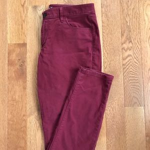 Loft curvy skinny jeans. Size 10/30 inch waist