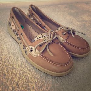 Never worn cheetah Sperry’s