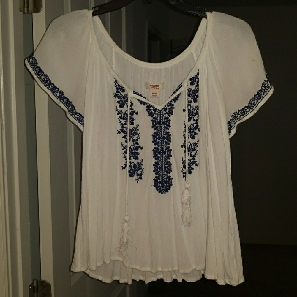 Loose summer shirt