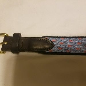 Vineyard Vines belt