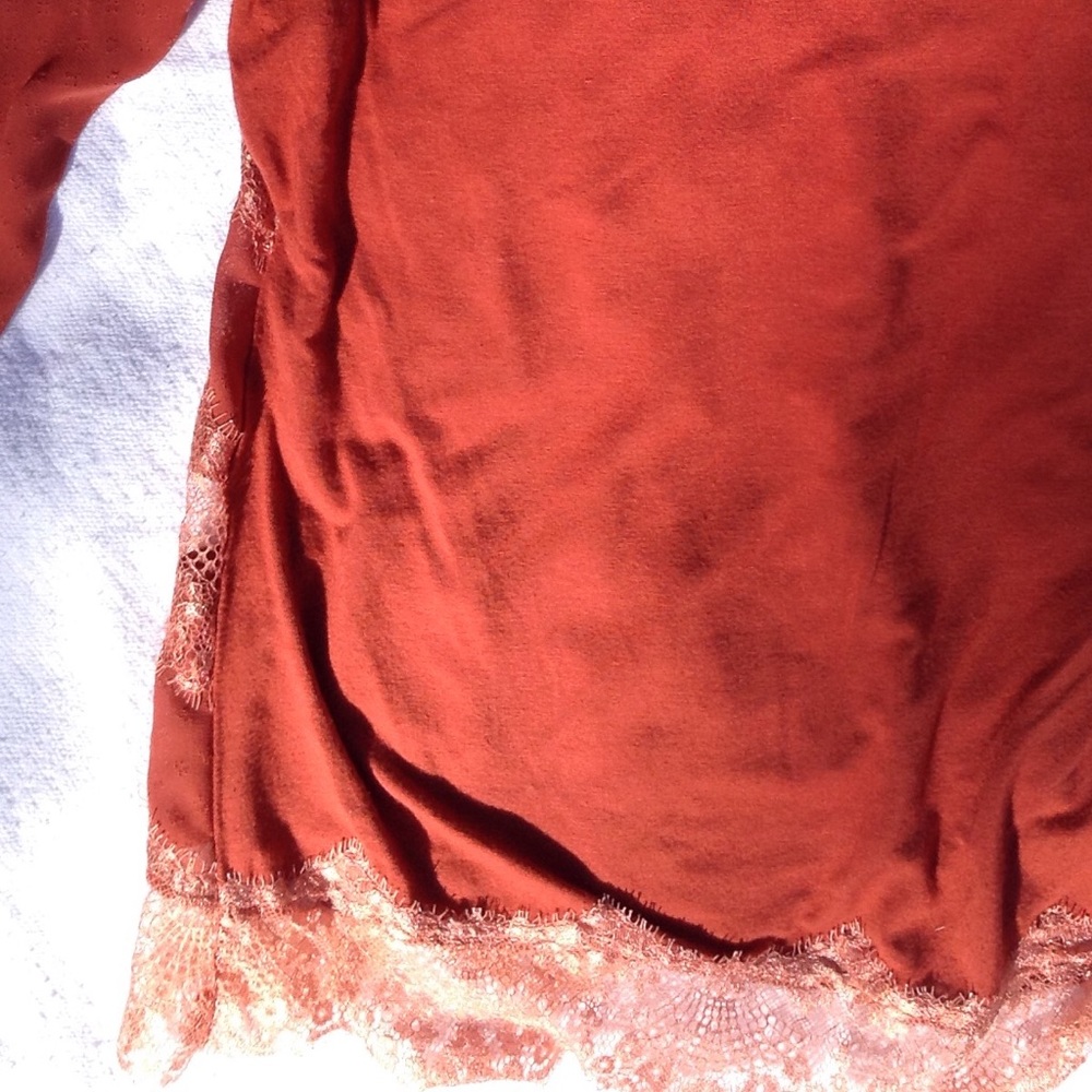 ✨HP✨BKE Boutique blouse - Picture 8 of 8