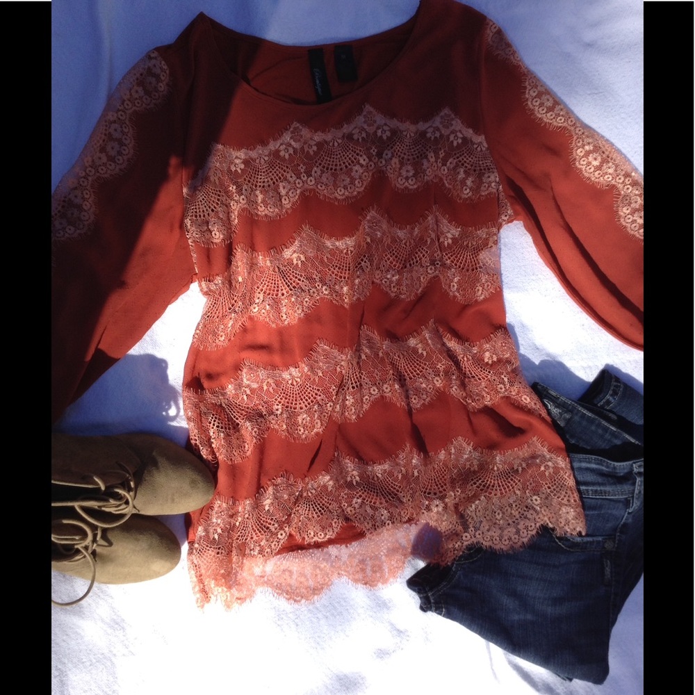 ✨HP✨BKE Boutique blouse - Picture 4 of 8